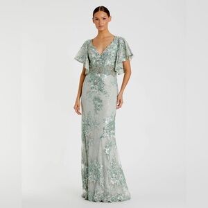 NWT $498 MAC DUGGAL Green Bell Sleeve Floral Embellished Gown DRESS SAGE 67842